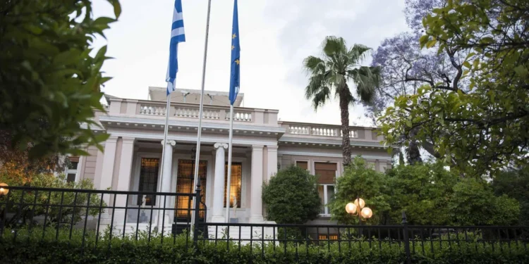 Σοβαρός ο κίνδυνος λειψυδρίας, κυρίως στα νησιά -Έκτακτη σύσκεψη στο Μαξίμου υπό τον Χατζηδάκη