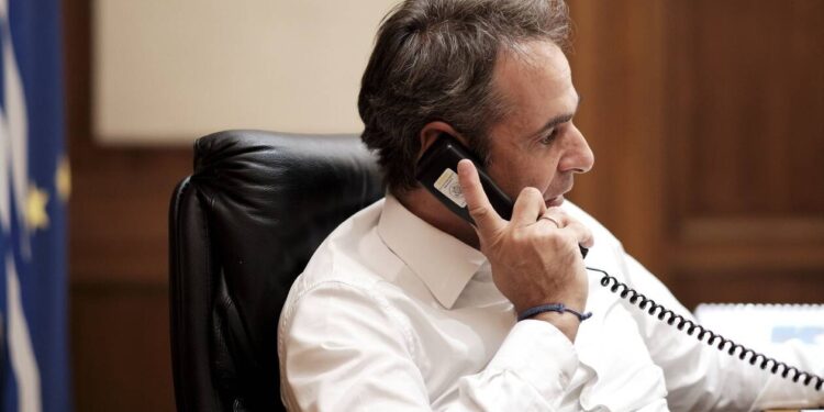 Στενά Ορμούζ: Η ανησυχία για τον τουρισμό και την αύξηση σε λογαριασμούς και προϊόντα