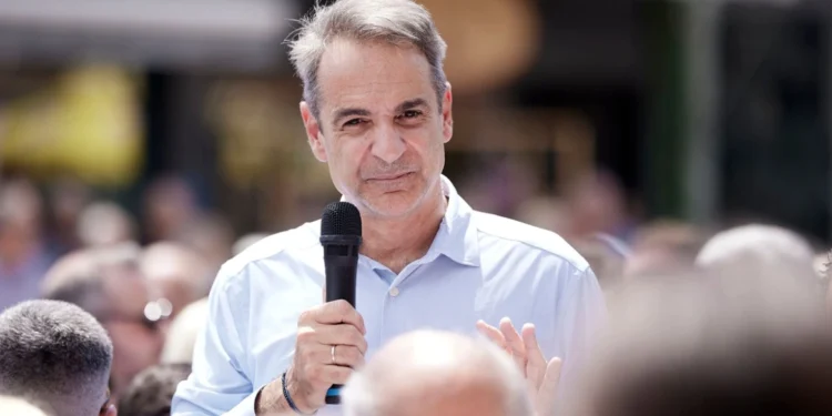 Μητσοτάκης από Βελεστίνο: Το 2026 θα στρέψουμε την προσοχή μας σε αυτούς που έχουν δοκιμαστεί περισσότερο