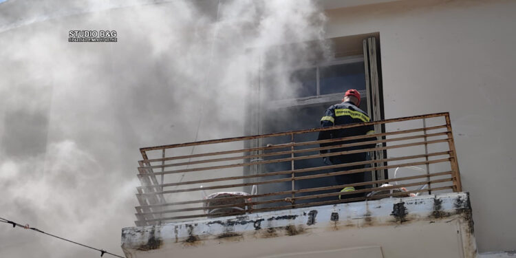 Τραγωδία στο Ναύπλιο: Μία νεκρή ύστερα από φωτιά σε σπίτι