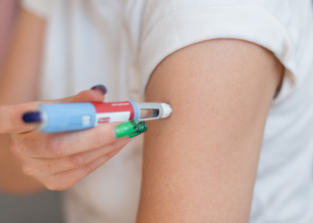 Ανησυχία στη Βρετανία: Προβλήματα στο πάγκρεας καταγγέλλουν εκατοντάδες χρήστες ενέσεων αδυνατίσματος και διαβήτη