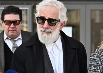 Δίκη Φιλιππίδη: «Δεν πιστεύω ότι ο Πέτρος έκανε κάτι τόσο βλαβερό» κατέθεσε η Βάνα Μπάρμπα