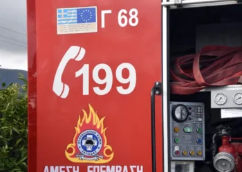 Φωτιά στο Ασβεστοχώρι Θεσσαλονίκης, επιχειρούν 35 πυροσβέστες