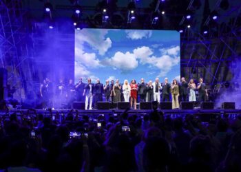 Βασίλης Καρράς: Η πρώτη αντίδραση της οικογένειας του τραγουδιστή μετά τη συναυλία