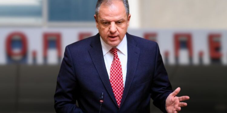 ΟΠΕΚΕΠΕ: «Είναι από τον Σταμενίτη – Μην το γράψεις ρε μα@@κ@» – Νέοι αποκαλυπτικοί διάλογοι