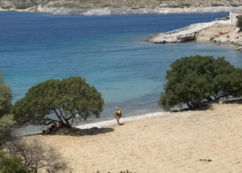 4 νησιά για ήσυχες διακοπές στην Ελλάδα