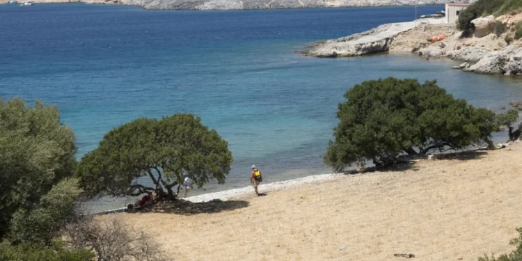 4 νησιά για ήσυχες διακοπές στην Ελλάδα