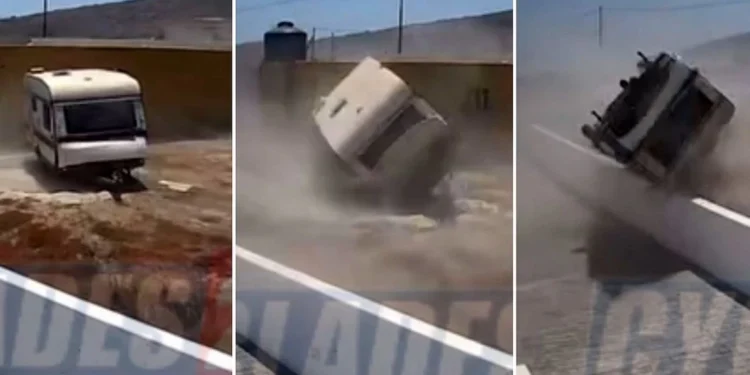 Απίστευτο βίντεο: Θυελλώδεις άνεμοι στη Σαντορίνη σήκωσαν στον αέρα τροχόσπιτο και το διέλυσαν