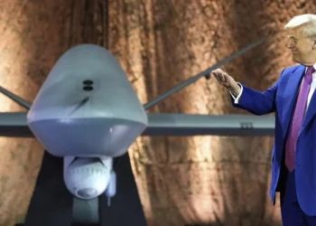 Πώς θα μπορούσε ο Τραμπ να πλήξει το Ιράν: Βάσεις των ΗΠΑ στη Μέση Ανατολή, δεκάδες χιλιάδες στρατιώτες και δύο αεροπλανοφόρα