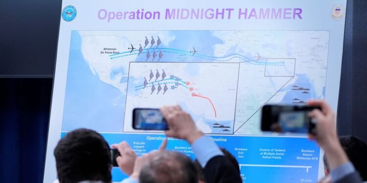 Πεντάγωνο ΗΠΑ: Καταστρέψαμε το πυρηνικό πρόγραμμα του Ιράν – Συντριπτική επιτυχία η επιχείρηση Midnight Hammer