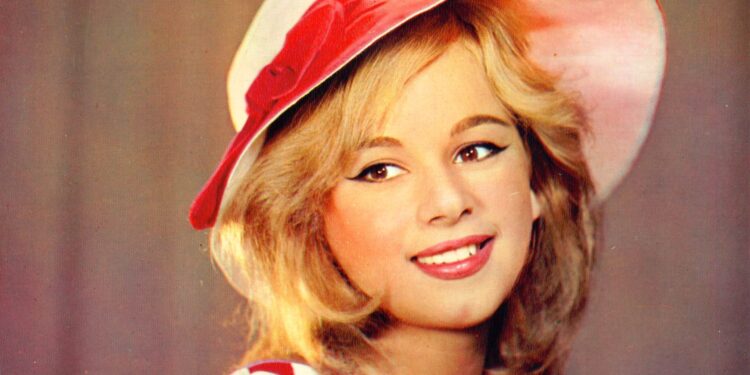 «Κατάρα» στο ανάκτορο της Αλίκης – Ο θάνατος και το πωλητήριο πάνω από 3.000.000 ευρώ