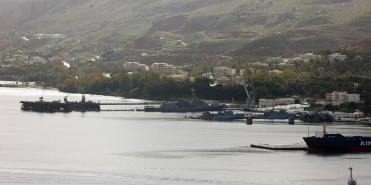 Με ποιον τρόπο οι Αμερικανοί θωρακίζουν τη βάση της Σούδας: Τοποθέτησαν υπερσύγχρονα συστήματα προστασίας