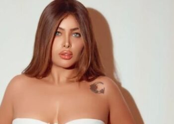 Συνελήφθη στην Αίγυπτο Ιταλίδα χορεύτρια της κοιλιάς για προσβολή της δημοσίας αιδούς