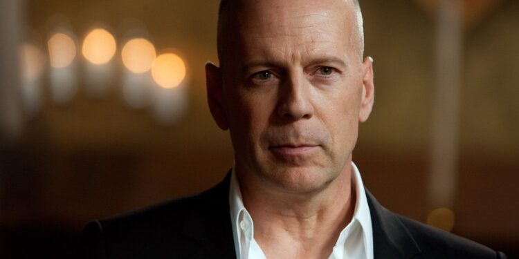 Bruce Willis: Δεν μπορεί πλέον να μιλήσει, να διαβάσει ή να περπατήσει λόγω επιδείνωσης της άνοιας