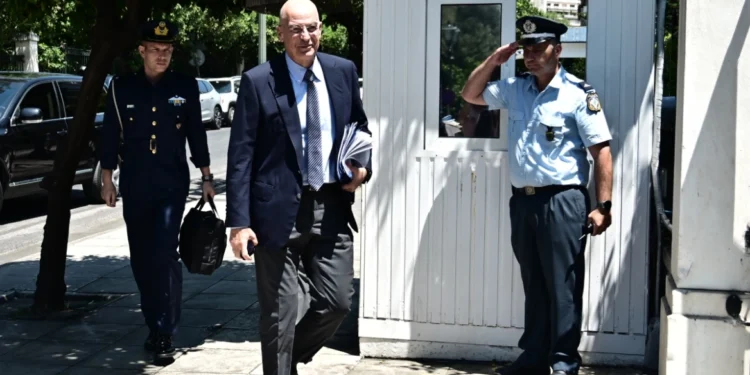 «Να μην παγιωθεί νέα μεταναστευτική οδός από την ανατολική Λιβύη» – Τι συζήτησε το ΚΥΣΕΑ υπό τον Κυριάκο Μητσοτάκη