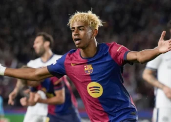 Σάλος στην Ισπανία: Καταγγελίες κατά του Γιαμάλ ότι προσέλαβε άτομα με νανισμό ως… «διασκέδαση» στο πάρτι γενεθλίων του