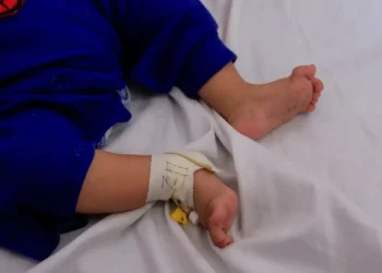 Βρετανία: Γεννήθηκαν οκτώ παιδιά με DNA από τρεις ανθρώπους και είναι απολύτως υγιή