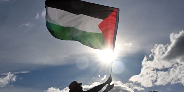 Explainer: Τι θα αλλάξει με την απόφαση της Γαλλίας για αναγνώριση παλαιστινιακού κράτους