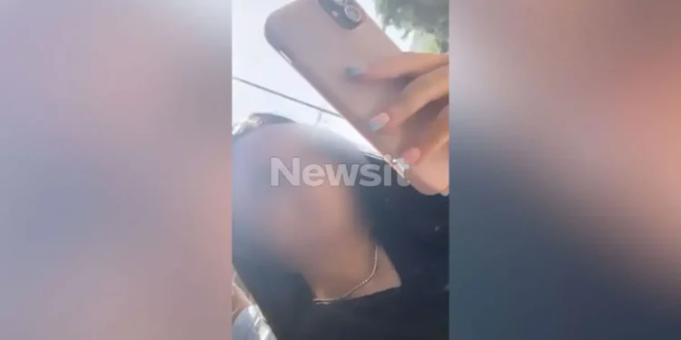 Η στιγμή της σύγκρουσης των δυο λεωφορείων στη Βούλα – Ουρλιαχτά και στιγμές πανικού