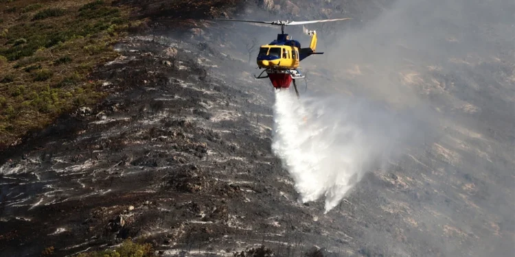 Πολλές οι διάσπαρτες εστίες στην Ιεράπετρα, οι ριπές των ανέμων φτάνουν τα 9 μποφόρ – «Διανύουμε τον δυσκολότερο μήνα»