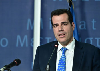 Πλεύρης: «13 χρόνια που ένας εγκληματίας λαθρομετανάστης κακοποίησε τη Μυρτώ στην Πάρο»