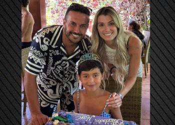 Στόχος σεξιστικής επίθεσης ο γιος του Πέδρο και απάντηση του ποδοσφαιριστή της Λάτσιο