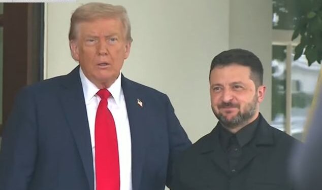 Ο Τραμπ υποδέχτηκε τον Ζελένσκι στον Λευκό Οίκο – Η χειραψία τους