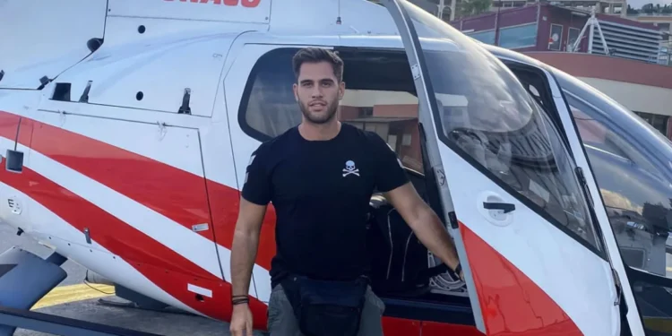 Από ήρωας, στη φυλακή: Ποιος είναι ο Βαγγέλης Μπαταρλής, ο πρώην αστυνομικός και TikToker που συνελήφθη για ναρκωτικά