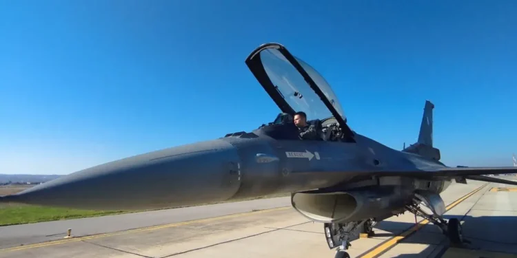 Τελική συμφωνία για την αναβάθμιση των F-16 Block 50 σε Viper – Αθήνα και Ουάσινγκτον βρίσκουν κοινό έδαφος