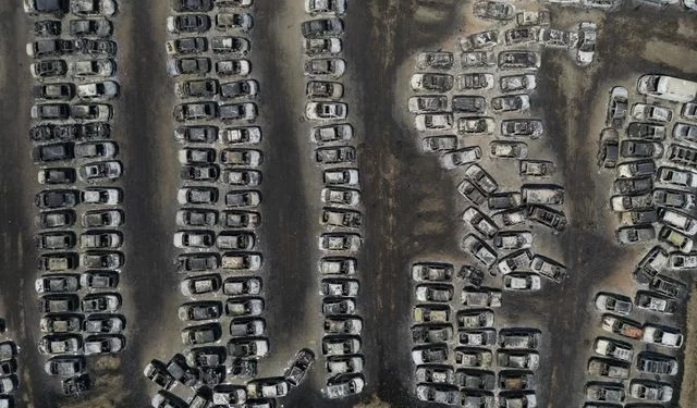 “Νεκροταφείο” αυτοκινήτων στο Τελωνείο Πάτρας – Κάηκαν 550 οχήματα