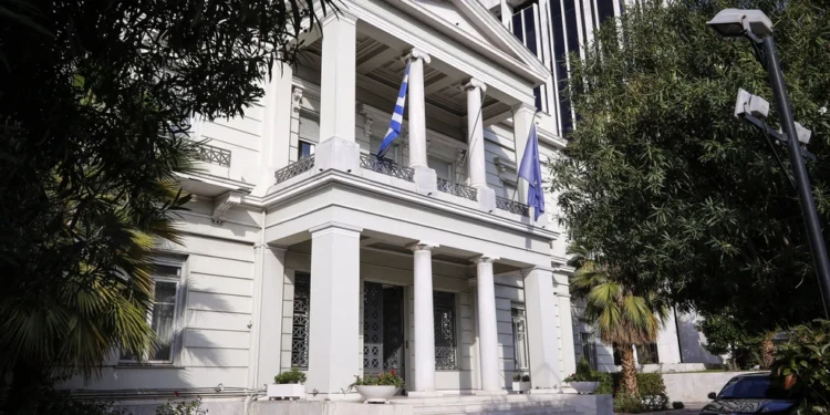 Η Αθήνα καταρρίπτει τους ισχυρισμούς της Λιβύης – Απαντά στη ρηματική διακοίνωση με χάρτες στον ΟΗΕ