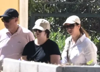 Παλαιό Φάληρο: Βρέθηκαν τα ρούχα της μητέρας που φορούσε τη μέρα του θανάτου της 3χρονης