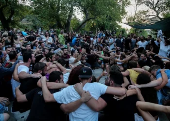 Μπαράζ ακυρώσεων πανηγυριών στην Ικαρία – Η θλιβερή είδηση πίσω από την απόφαση