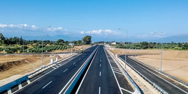 Πατρών – Πύργου: Στην κυκλοφορία το μεσημέρι ο νέος αυτοκινητόδρομος – 2 ώρες και 45 λεπτά η διαδρομή από την Αθήνα