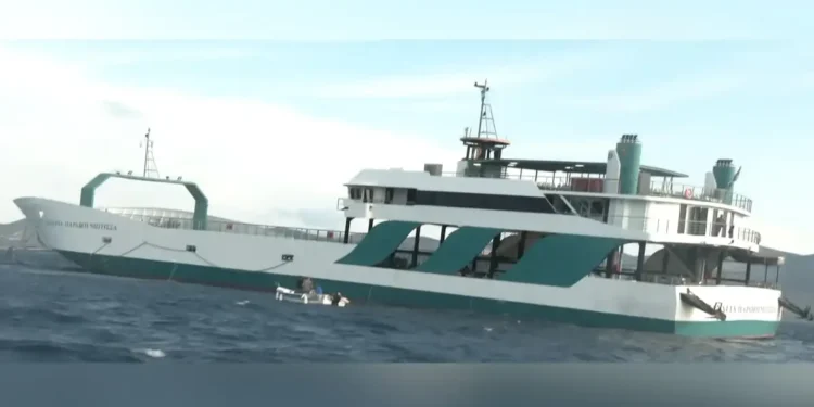 Νέα Στύρα: Το υπουργείο Ναυτιλίας στέλνει στον εισαγγελέα την πλοιοκτήτρια εταιρεία του φέρι μποτ που προσάραξε σε ξέρα