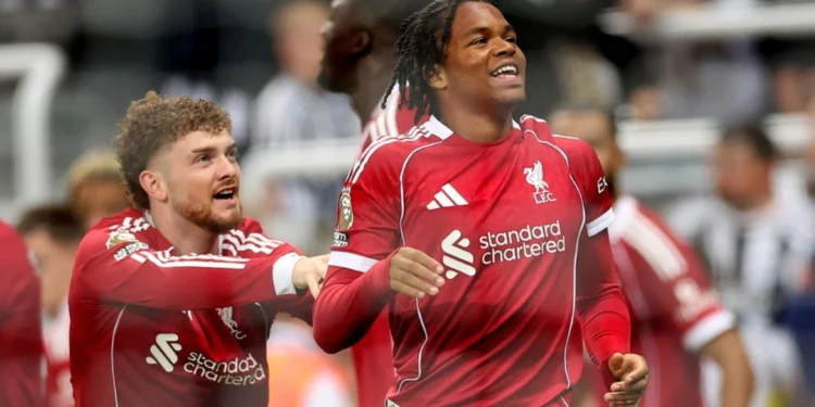 Ρίο Ενγκουμόχα: Ο 16χρονος της Λίβερπουλ είναι ένα νέο αστέρι χωρίς εγωισμό – Πώς τον… έκλεψαν από την Τσέλσι