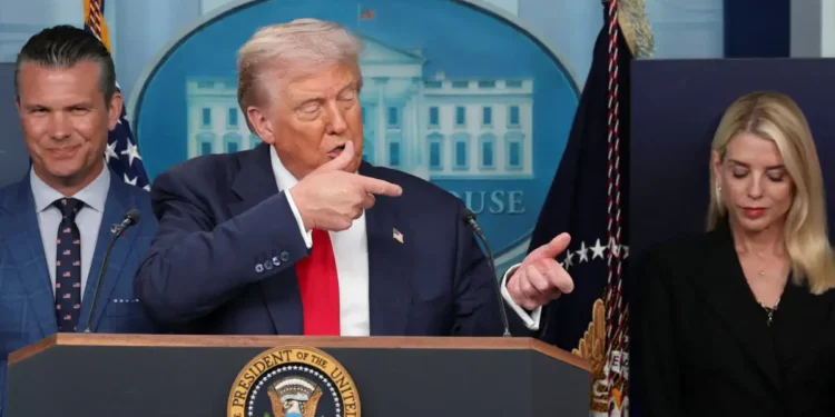 Γιατί ο Ντόναλντ Τραμπ βγάζει 800 στρατιώτες της Εθνοφρουράς στην Ουάσιγκτον με νόμο του 1973