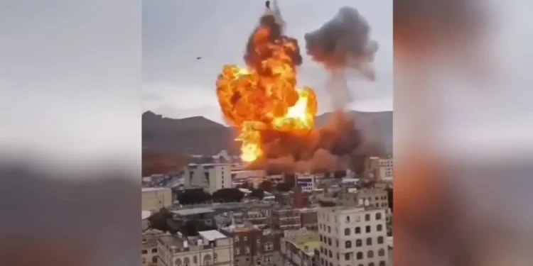 Το Ισραήλ υποστηρίζει ότι σκότωσε τον πρωθυπουργό των Χούθι και άλλους κορυφαίους αξιωματούχους σε επιδρομή στην Υεμένη