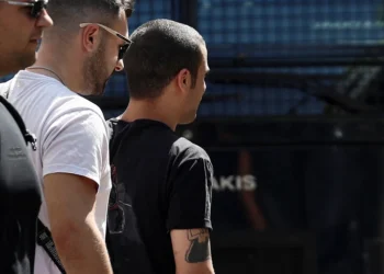 Το σχόλιο της μητέρας του Γιάννη Μάλαμα για τη σύλληψή του: «Για να αντιδράσει δέχτηκε δράση που δεν άντεξε