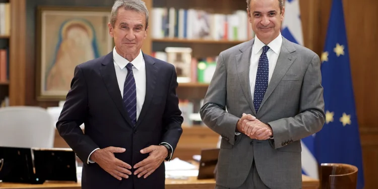 Στη Νέα Δημοκρατία ο Ανδρέας Λοβέρδος – Η συνάντηση με τον Μητσοτάκη στο Μαξίμου και οι δηλώσεις