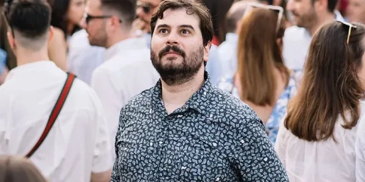 Πάρις Ρούπος: «Δυστυχώς δεν είμαι Αλβανός, θα προτιμούσα να είμαι οτιδήποτε, εκτός από Έλληνας»