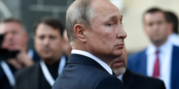 Ανάλυση New York Times: Ο Πούτιν κερδίζει ολοένα και μεγαλύτερη αποδοχή στη διεθνή σκηνή