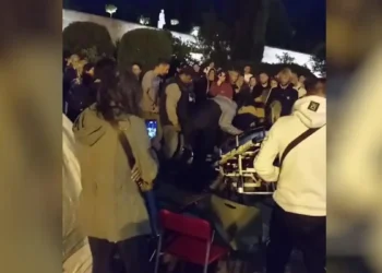 Τέμπη: Στο νοσοκομείο ο απεργός πείνας Δημήτρης Οικονομόπουλος που συμπαραστέκεται στον Πάνο Ρούτσι