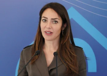 Μιχαηλίδου: «Με το νέο νομοσχέδιο ο τρίτεκνος γονέας θα έχει τα προνόμια του τρίτεκνου για πάντα, ανεξάρτητα από την ηλικία των παιδιών του»