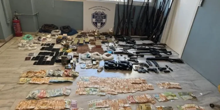 Κρητική μαφία: Οι καταγγελίες 29χρονου μοναχού για τα 175 στρέμματα, η αδιαφορία του εισαγγελέα και η «διάβρωση» 4 αστυνομικών