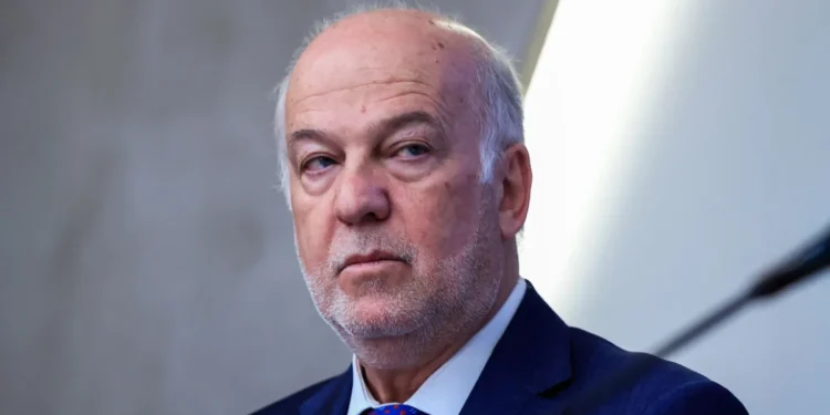 Φλωρίδης για Τέμπη: Εδώ και 2,5 χρόνια ποτέ δεν υποβλήθηκε αίτημα εκταφής για ταυτοποίηση – Ξεχωριστή διαδικασία αν υποβληθεί, δεν θα καθυστερήσει τη δίκη