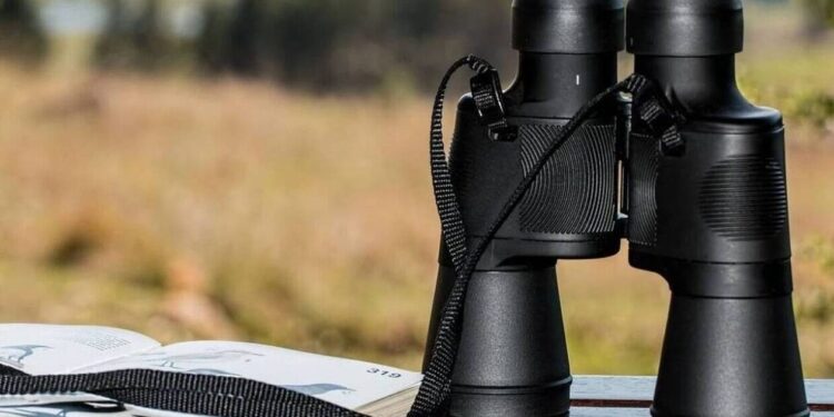 Σαλαμίνα: Συνελήφθησαν δυο Ρουμάνοι για κατασκοπεία