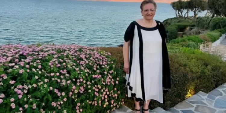 Αυτή είναι η γυναίκα που οι μοναχοί του Σινά χαρακτηρίζουν «πέτρα του σκανδάλου» – «Οφείλω στα παιδιά μου να μιλήσω»