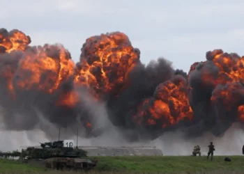 ΝΑΤΟ για παραβιάσεις σε Εσθονία και Πολωνία: Ανεύθυνη η ρωσική συμπεριφορά – Προειδοποιεί με χρήση του άρθρου 5