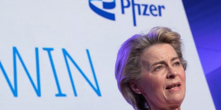 Ομολογία – σοκ Von der Leyen: «Επιβάλαμε τα εμβόλια Covid-19 Pfizer, χωρίς να ξέρουμε τι θα πάθουν οι πολίτες»!